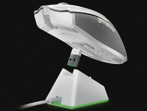 充電ドック付属の超高速ワイヤレスマウス「Razer Viper Ultimate」に新色ホワイト登場