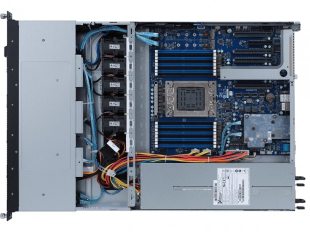 COMPUTEX：Ampere Altra対応のArmサーバー、GIGABYTE「R152-P30」など計4モデル