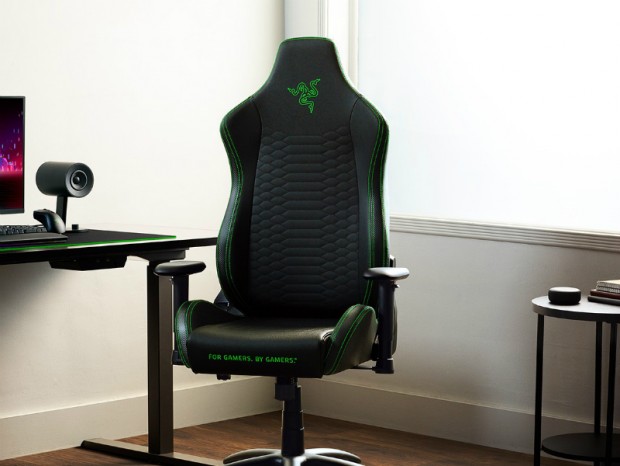 高密度フォームと多層合成皮革を採用するゲーミングチェア「Razer Iskur X」