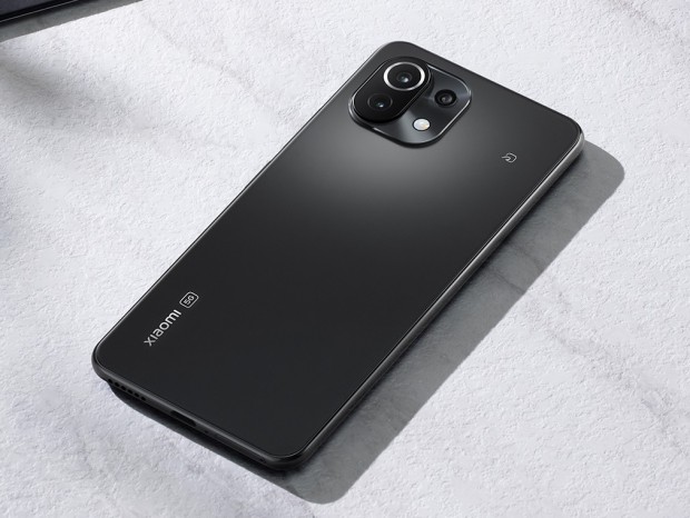 薄型・高性能でおサイフ対応の格安5Gスマホ「Mi 11 Lite」がビッグローブから発売