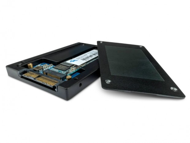 PCIe4.0 U.2 SSDを自作できる変換マウンタ「OWC U2 ShuttleOne」