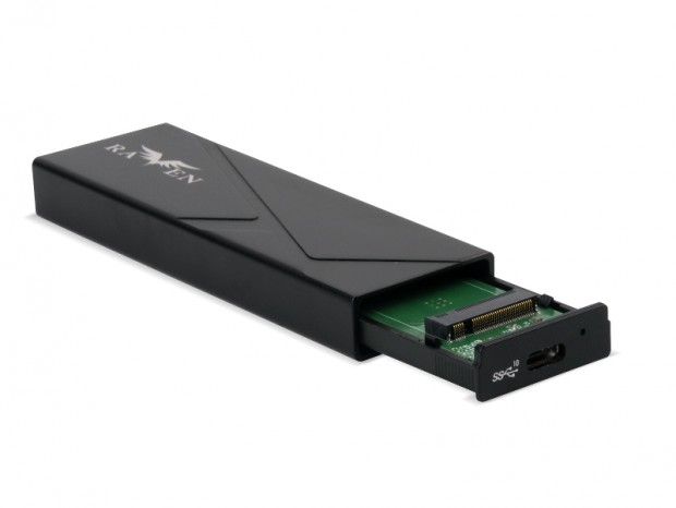 NVMe/SATA両対応のM.2 SSDケース、SilverStone「RVS03」国内発売