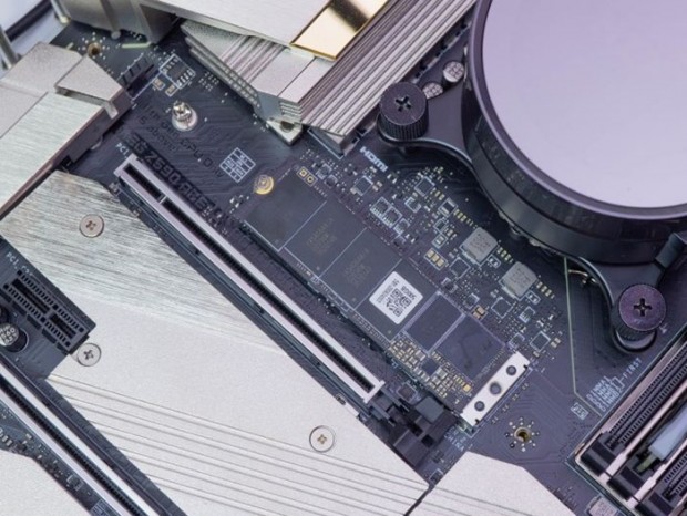 z590_ace_ge_27_700x525