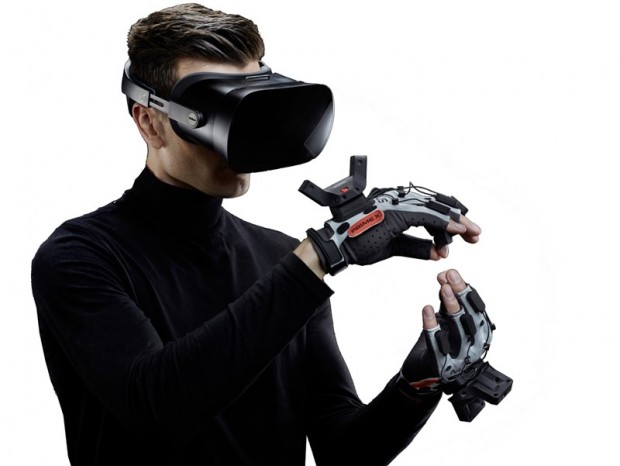 より繊細な触覚をフィードバックできるVRグローブ、Manus VR「Prime X Haptic VR」