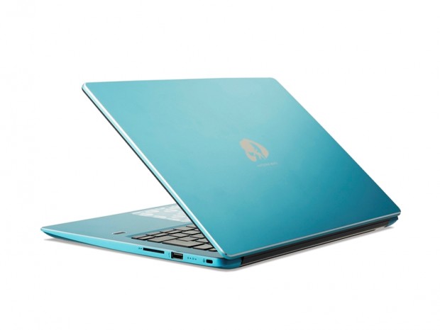 ツクモ、初音ミクコラボの14型ノートPCを期間限定特価税込79,800円で販売中