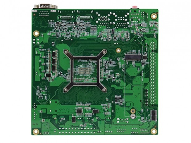 4Kの4画面出力に対応するRyzen Embedded V2000搭載Mini-ITXマザー、iBASE「MI989」