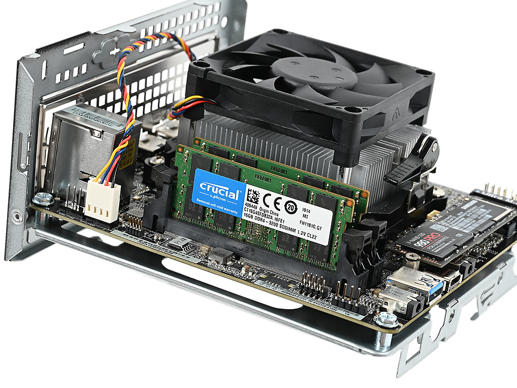 ASRock「DeskMini X300」検証：Ryzen 7 5700Gで作る超小型ハイスペック 