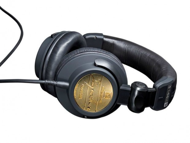 S-Logic 3技術採用のプロ向けヘッドホン、ULTRASONE「Signature