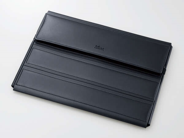 エレコム、広げるだけでデスクワーク環境が出現するノートPCケースを発売