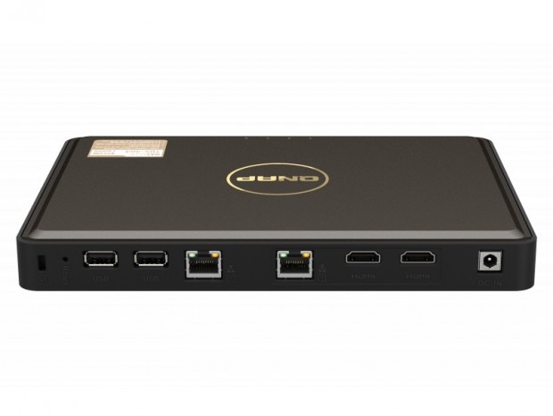 QNAP、M.2 NVMe SSDを4台搭載できるポケットサイズNASシステム「NASbook」の最新版
