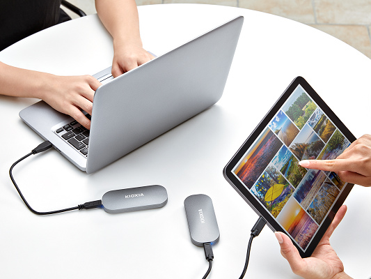 キオクシア、BiCS FLASH採用のUSB3.2 Gen.2 Type-CポータブルSSDを12月初旬発売