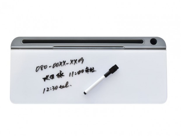 スマホスタンドと収納付き、デスクがスッキリする卓上ホワイトボードがサンコーから