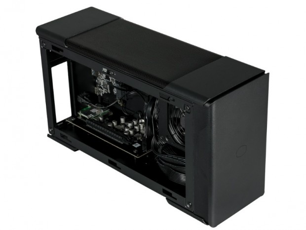 ノートPCスタンドやドック機能を備えたVGA BOX、Cooler Master「MasterCase EG200」