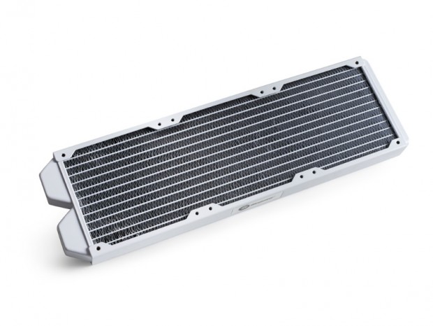 Bitspower、銅製フィン採用の白い360mmラジエター「Tarasque II 360S Radiator White」