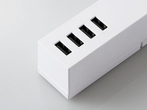 エレコム、ACコンセント10個口+USBポート搭載の長い長い電源タップを発売