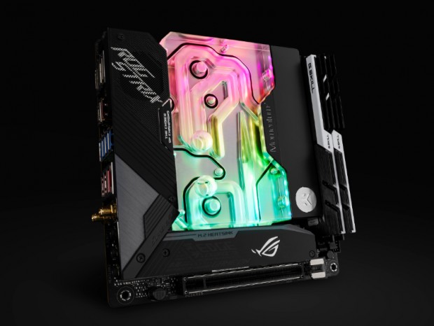 ASUS「ROG Strix X570-I Gaming」専用モノウォーターブロックがEKWBから
