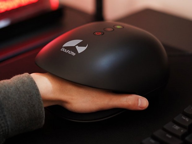 Bauhutte、ゲーマーの手を揉みほぐす卓上ハンドマッサージャー発売開始