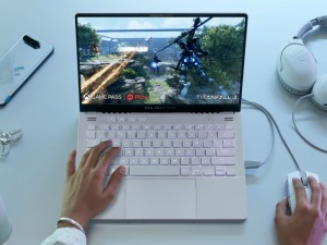 04_Zephyrus_G_02_800x600