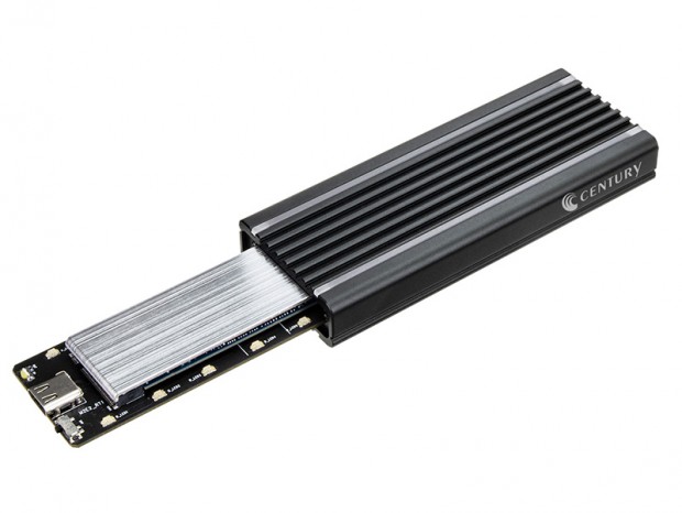 センチュリー、放熱設計ボディで発光するM.2 SSD対応アルミ製外付けエンクロージャー