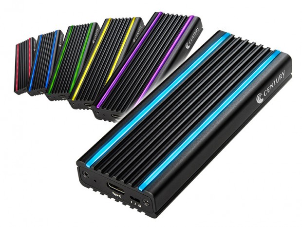 センチュリー、放熱設計ボディで発光するM.2 SSD対応アルミ製外付けエンクロージャー