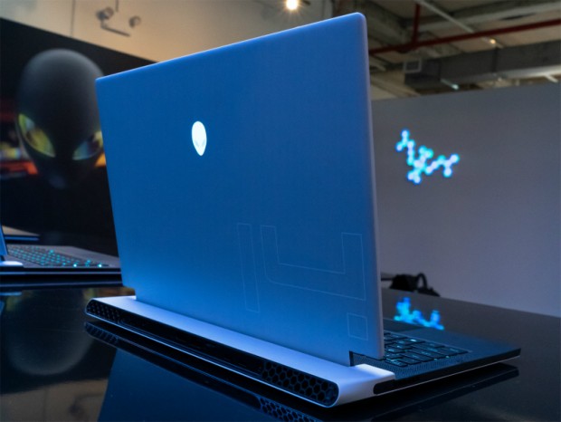 Dell、Alienware史上最も薄いゲーミングノートPC「Alienware x14」等を発表