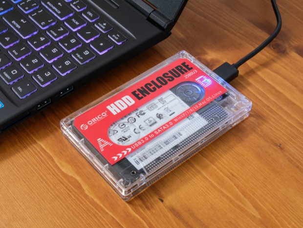 カセット風ケース入り2.5 インチHDD 2台 レトロなカセットテープ風HDDケースが上海問屋に入荷 - AKIBA PC