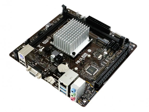 Celeron J4125搭載のファンレスMini-ITX、BIOSTAR「J4125NHU