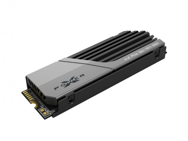 PS5対応高冷却ヒートシンクを搭載するPCIe4.0 SSD、Silicon Power「XPOWER XS70」