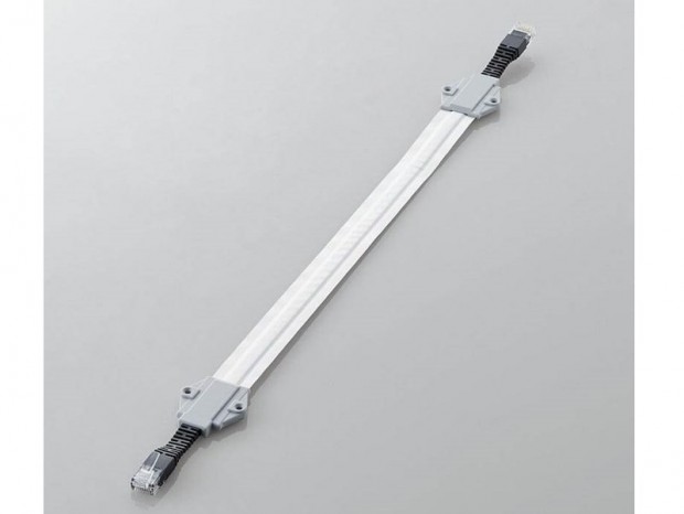 エレコム、壁に穴あけ不要で配線できるCat6A準拠の「すきまLANケーブル」発売