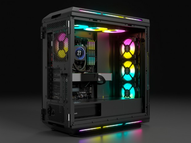 全208灯のARGB LEDを搭載したミドルタワーPCケース、CORSAIR「5000T RGB」