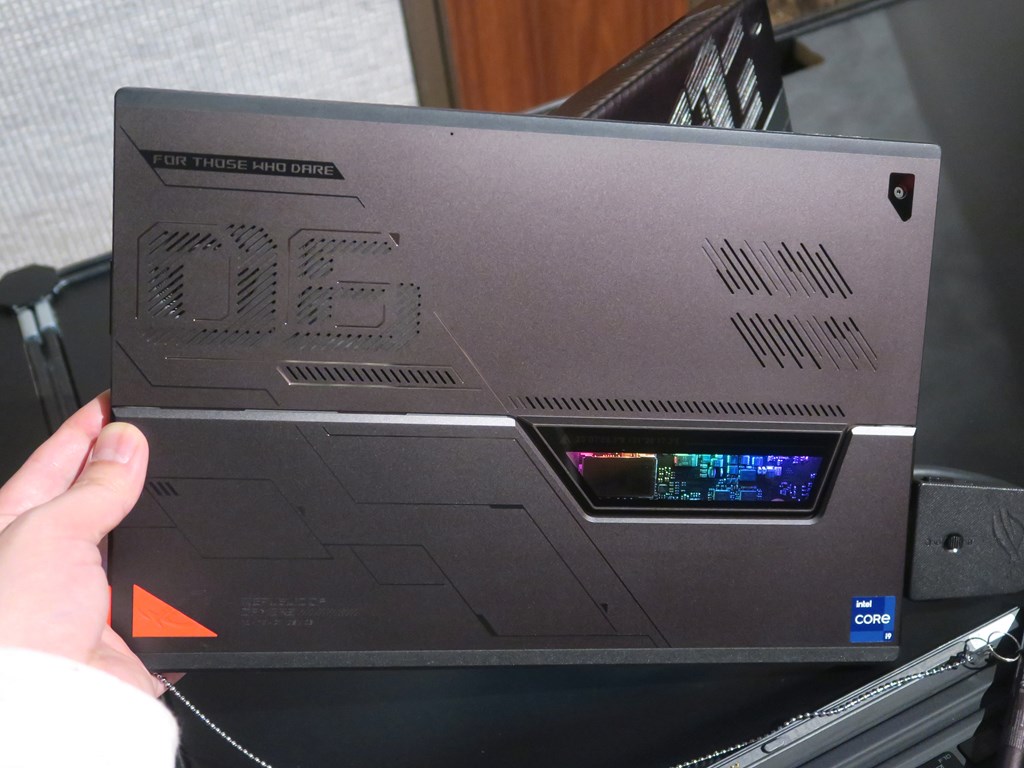 Windowsタブレット本体 ROG FLOW z13 i9-12900H RTX3050ti ASUS ROG Flow Z13（GZ301）レビュー ～このタブレットが業界を