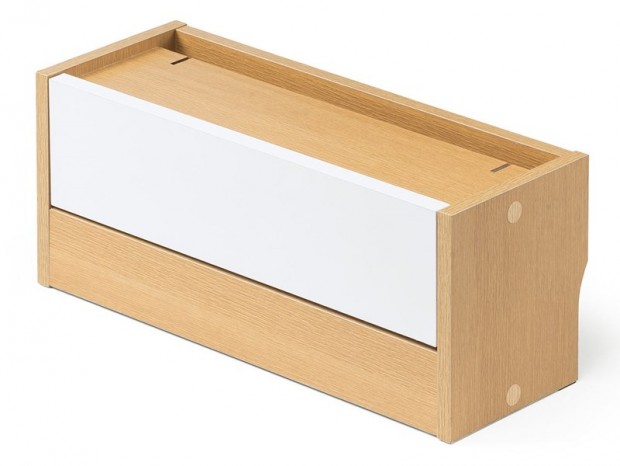 サンワダイレクト、スマホスタンドや小物置きが付いた木製ケーブルボックス