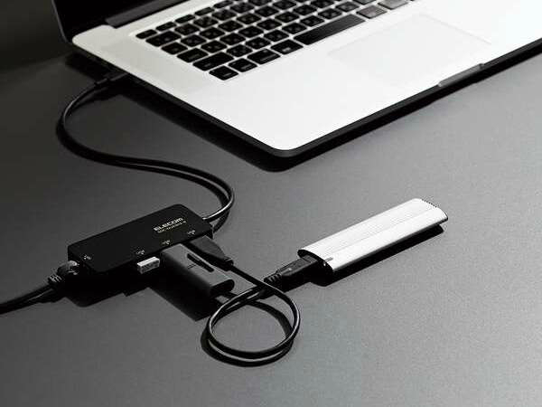 エレコム、USBハブ機能を搭載した有線LANアダプタ計3モデル発売