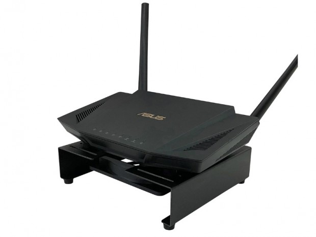 長尾製作所、USBファンを搭載したルーター冷却台とスタンド付きUSBファン発売