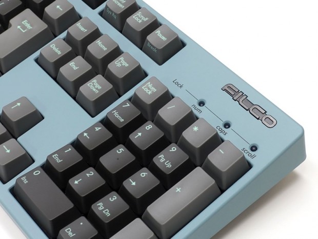 ダイヤテック、浅葱色フレームと2色成形キャップ採用メカニカル「Majestouch 2SC」