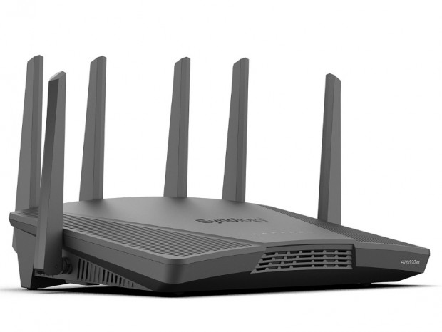セキュリティ機能が充実したトライバンドWi-Fi 6ルーター、Synology「RT6600ax」発売