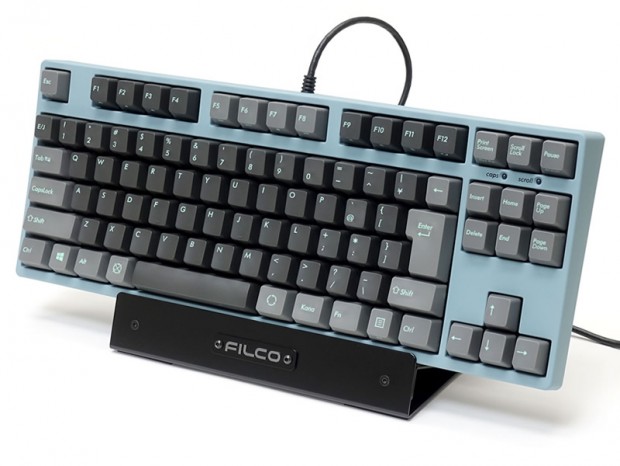 掲げ置く多機能なキーボードスタンド、FILCO「DAN」発売