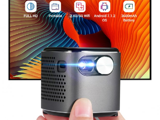 最大130型の投影ができるポケットサイズの超小型ポータブルプロジェクタ「GeePro X1」