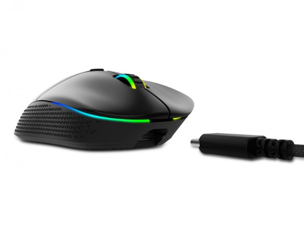 ADATA、PAW-3335とオムロンスイッチ採用のゲーミングマウス「XPG ALPHA」シリーズ