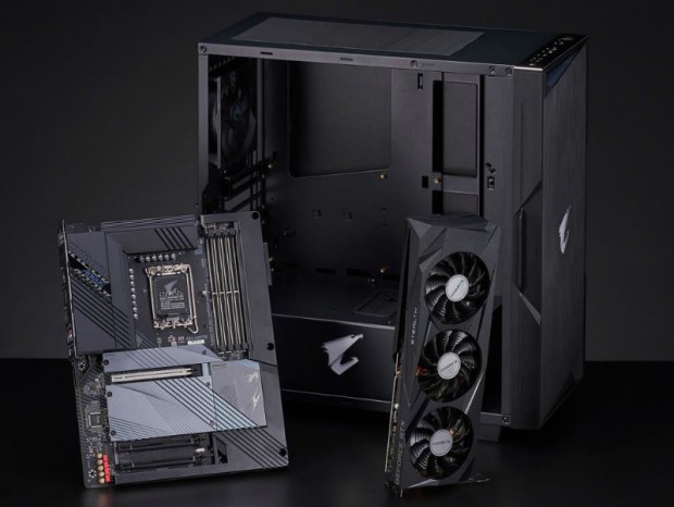GIGABYTE、ケーブルが見えないゲーミングPC組み立てキット「Project Stealth」