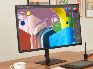 ViewFinity_S8_800x600c