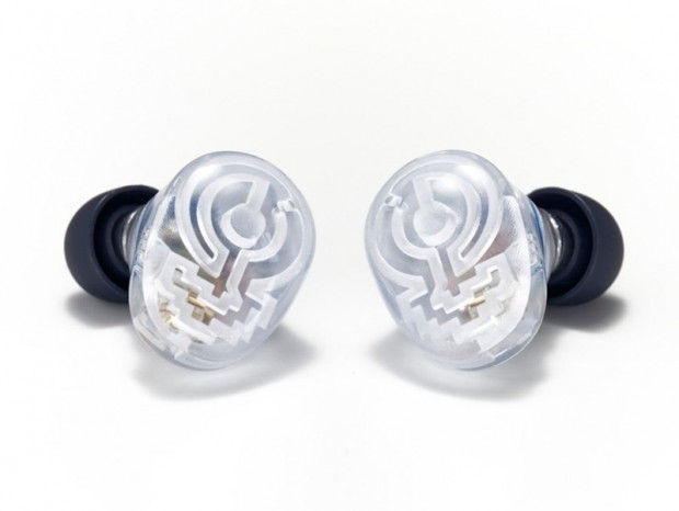 CHIKYU-SEKAI初のダイナミックドライバー搭載イヤホン「NOVA Cyg」など2製品