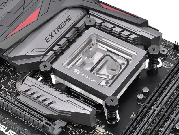 0.2mmマイクロチャネル構造採用の高性能ウォーターブロックがThermaltakeから