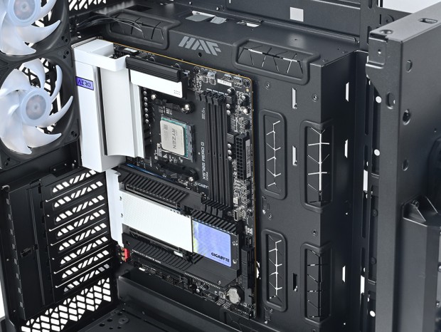 haf700evo_98_1024x768