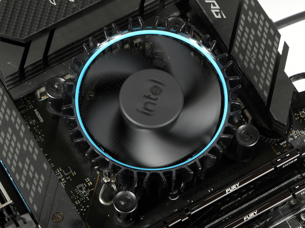 CPUクーラーテスト：Intel「Laminar RM1」 エルミタージュ秋葉原