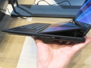 ASUS_notepc220804_25_1024x768