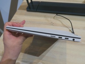 ASUS_notepc220804_35_1024x768