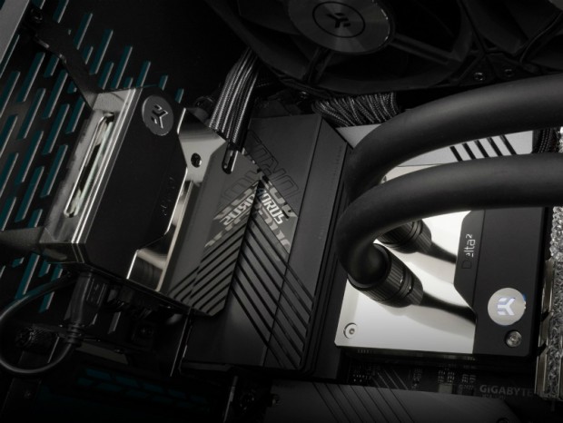 ペルチェ内蔵のLGA1700専用ウォーターブロック、EKWB「EK-Quantum Delta2 TEC D-RGB」