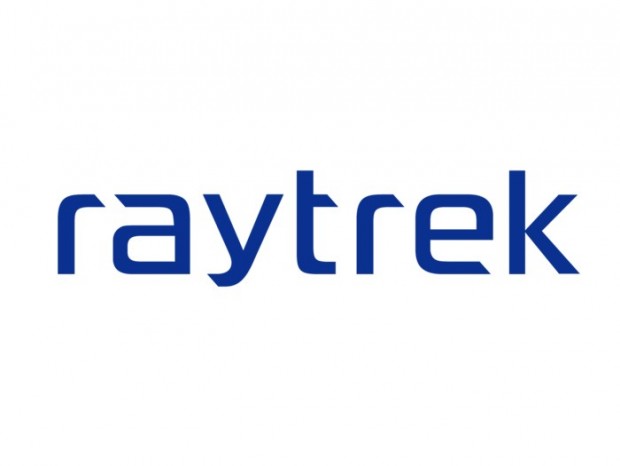 人気フォトグラファーに学ぶ、raytrek PCを使ったレタッチセミナーが8月28日（日）に開催