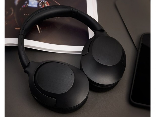 4つのノイキャンマイクを搭載した没入サウンドのワイヤレスヘッドホン「PHILIPS TAH8856」